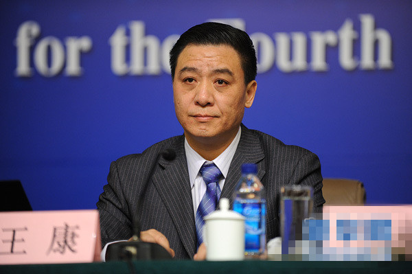 王康：将培育践行社会主义核心价值观融入教育全程